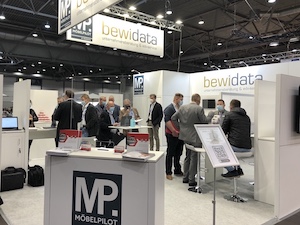 Messestand“ data-htmlarea-file-uid=